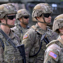 США начали операцию против террористических организаций в Эквадоре