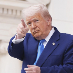 Трамп: Эгер биз кол салбасак, Иран биринчи сокку бермек