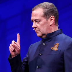 Медведев: Эгер АКШ режим алмаштыруу саясатын улантса, Үчүнчү Дүйнөлүк согуш башталышы мүмкүн