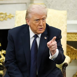 Трамп: Күрд баатырлары АКШга Ирандын ядролук коркунучун токтотууга жардам берүүдө