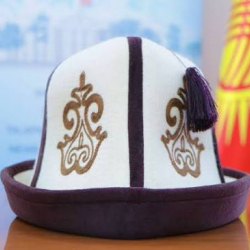 5-март — Ак калпак күнү