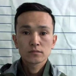 Ажиев абактан тик учак менен чыгып кеткен