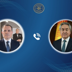 Жээнбек Кулубаев Азербайжандын Тышкы иштер министри Жейхун Байрамов менен телефондо сүйлөштү