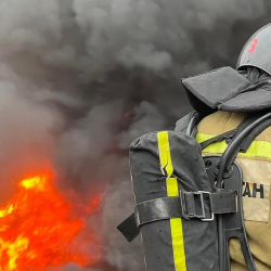 Ошто түндө унаа токтоочу жайда өрт чыкты