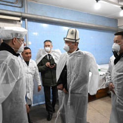 СҮРӨТ - Адылбек Касымалиев Республикалык соттук-медициналык экспертиза борборуна (РСМЭБ) барды