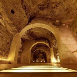 Барабар үңкүрлөрүнүн сыры