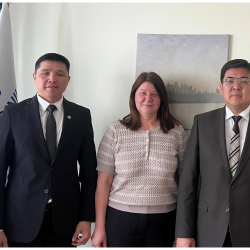 Мурадил Джумадилде уулу встретился с президентом Конфедерации профсоюзов Литвы Далей Якутавиче