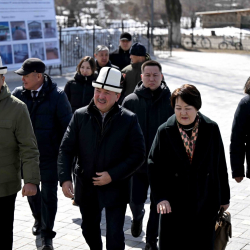 Адылбек Касымалиев Ысык-Көл облусунун Түп районундагы бир катар социалдык объектилерге барды