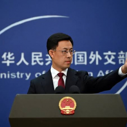 Кытай Ормуз кысыгындагы кемелерге кол салууну дароо токтотууга чакырды