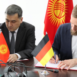 Кыргызстан менен GIZ Борбор Азияда туруктуу экономика үчүн «жашыл» көндүмдөрдү өнүктүрүү боюнча келишимге кол коюшту