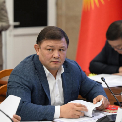 Электрондук акчаны мурастоо маселелерине байланыштуу айрым мыйзам актыларына киргизилип жаткан өзгөртүүлөр колдоо тапты