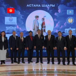 СҮРӨТ - Астана шаарында Ч.Айтматовдун 100 жылдыгына арналган кыргыз мюзиклдери көрсөтүлүүдө