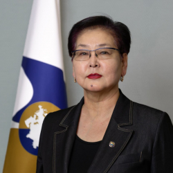 Айгүл Рыскулова ЕЭКтин Эмгек миграциясы департаментин жетектейт