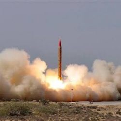 Америкада Ормуз кысыгын кеңейтүү үчүн ядролук курал колдонуу сунушталды