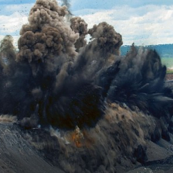 ВИДЕО - Проведен заключительный этап буровзрывных работ на участке строительства железной дороги Балыкчы – Кочкор
