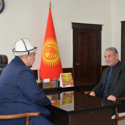 Муратали кары Мамадияр уулу Президенттин Баткен облусундагы ыйгарым укуктуу өкүлү менен жолугушту