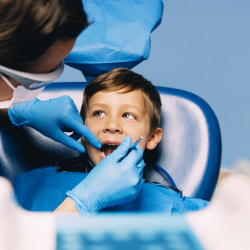 Көңүл буруңуздар! 25-мартта балдардын тишин акысыз текшертүүгө болот