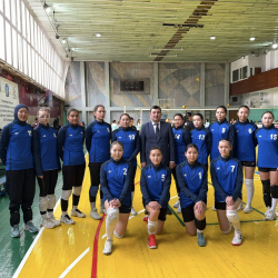 Бишкекте Улуттук лигага катышуу үчүн аялдар волейбол боюнча курама командасы түзүлдү