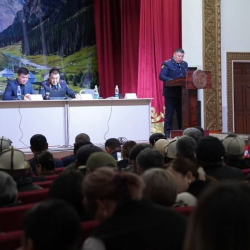 Открытый диалог в городе Балыкчы — безопасность и цифровизация в приоритете