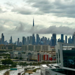 В ОАЭ сообщили о перехвате 16 баллистических ракет и 42 беспилотников за сутки