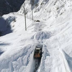 Тоолуу райондордо кар көчкү түшүү коркунучу жогору бойдон калууда