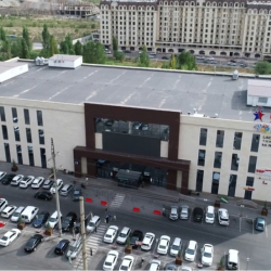 Шакинин “Томми Молл” соода борбору кимге өткөнү боюнча жаңы ысымдар чыга баштады