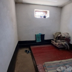 Баткендеги айрым абактарда мыйзам бузуулар аныкталды - Акыйкатчы институту