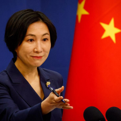 Кытай Иран кризисин чечүүгө ортомчулук кылуу үчүн Пакистан менен күчтүү кызматташууга убада берди