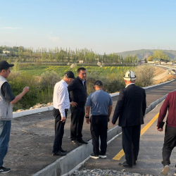 Ош - Кара-Суу жана Гүлчөдөгү Алымбек Датка көчөсү 4 тилкелүү болуп кеңейет