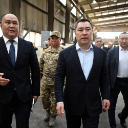 Президент Садыр Жапаров ознакомился с деятельностью ОАО «ТНК «Дастан»