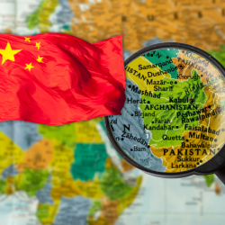 МИД КНР: Китай в сфере научно-технических инноваций привержен принципам открытости и сотрудничества