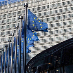 Европа Биримдиги Ормуз кысыгында кеме жүрүү эркиндигин коргоого убада берди