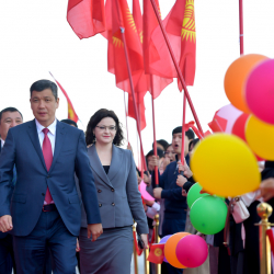 День спорта в столице: мэр Айбек Джунушалиев вручил заслуженные награды