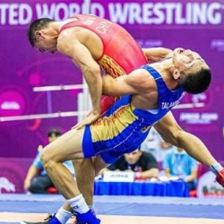 Чемпионат Азии по спортивной борьбе: во второй день кыргызстанцы выступят в пяти весовых категориях по греко-римской борьбе