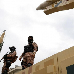 Иран атаковал американские и израильские цели, а Израиль нанес удары по иранской транспортной инфраструктуре