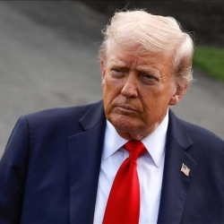 Все меньше американцев доверяют Дональду Трампу в отношении его решений по Ирану