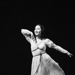 Бүбүсара Бейшеналиеванын 100 жылдыгына арналган эл аралык фестиваль өтөт