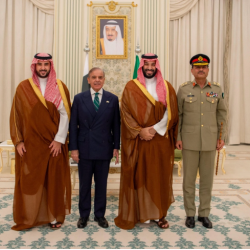 Пакистан Сауд Арабиясына 13 миң аскер жөнөттү