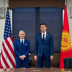 Вашингтондо кыргыз-америкалык саясий консультациялары өттү