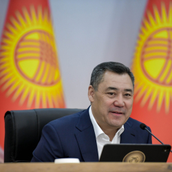 Президент Ош облусуна караштуу Ноокат районунун тургундарынын суроолоруна жооп берди