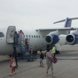 Депутат Ош менен Бишкектин ортосунда каттамдарды көбөйтүүнү суранды