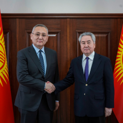 Кулубаев ЖККУнун Башкы катчысы Таалатбек Масадыков менен жолукту