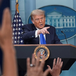 Репутациясы кыйраган АКШ күчүн көрсөтүү үчүн жеңил бута катары Кубаны тандашы мүмкүн