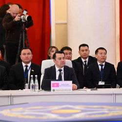 Маматалиев баштаган кыргыз делегациясы Москвада ЖККУнун Парламенттик ассамблеясынын жыйынына катышты