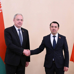 Марлен Маматалиев провел переговоры с председателем Палаты представителей Национального собрания Республики Беларусь Игорем Сергеенко