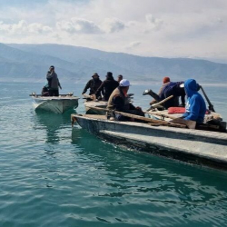 Токтогул суу сактагычына тор салган браконьерлер кармалды