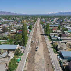 Талас шаарында 12 көчө оңдоло баштады