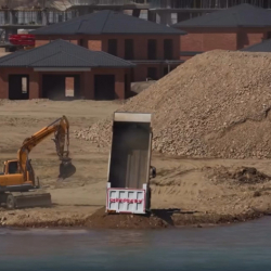 В Тамчы засыпают берег Иссык-Куля? Минстрой выступил с разъяснением