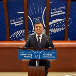 Депутат А.Кудайбердиев Францияда өткөн Европа Кеңешинин Парламенттик Ассамблеясынын жыйынына катышты