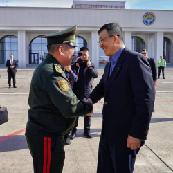 Министр обороны Китая прибыл в Кыргызстан с рабочим визитом